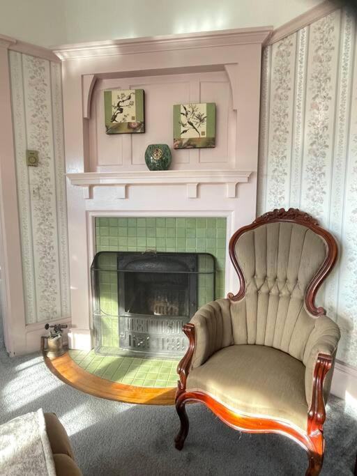 Parlor Suite In Heritage Manor, Fairfield, Near Dt ビクトリア エクステリア 写真